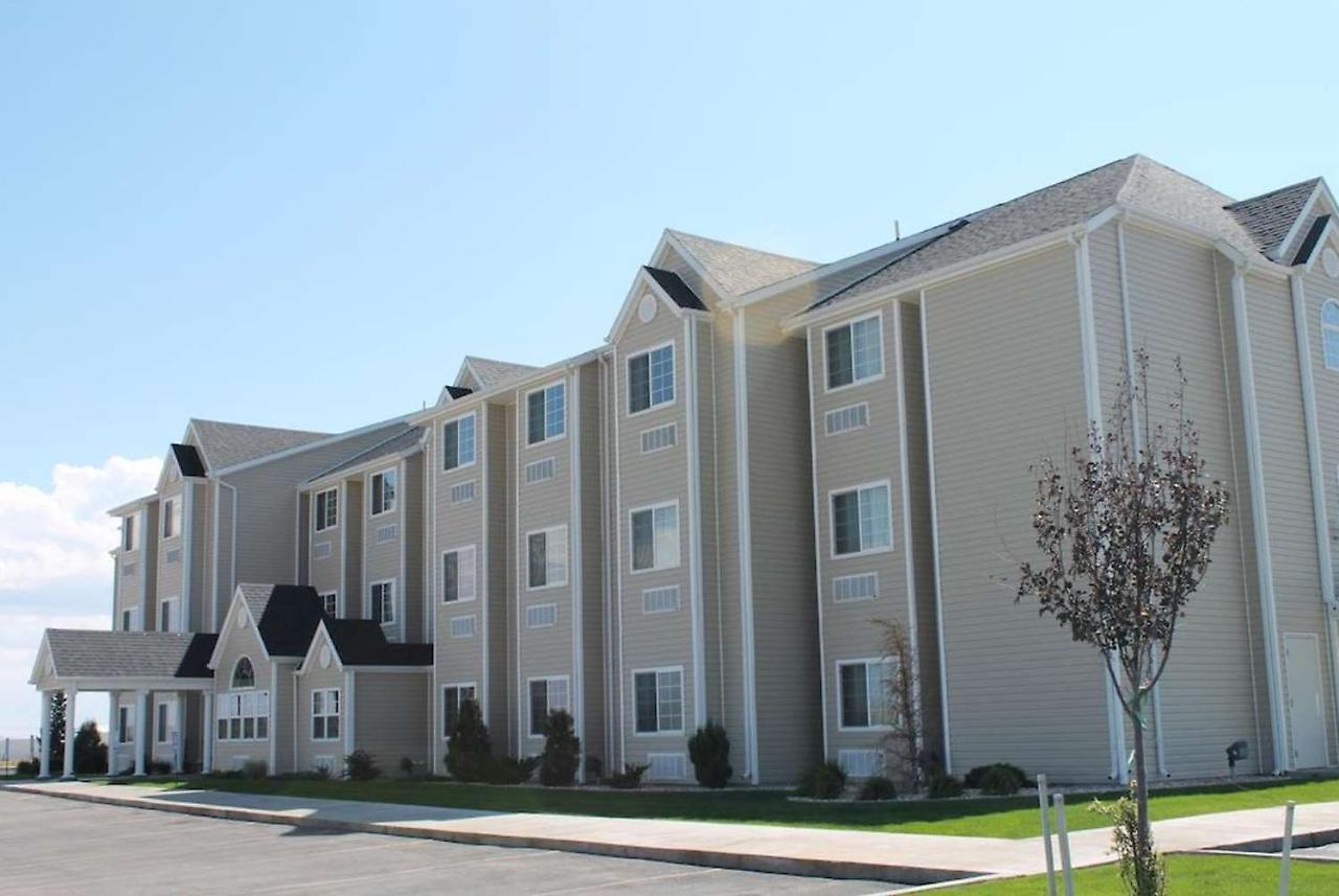 Microtel Inn And Suites By Wyndham Rawlins Exterior foto